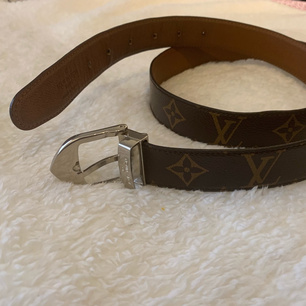 Authentic Louis Vuitton Belt